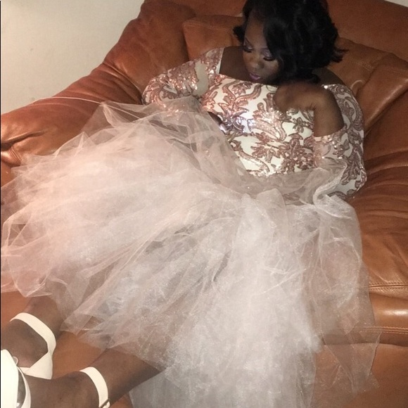 Meet your Posher, Cherrill - Picture 1 of 1